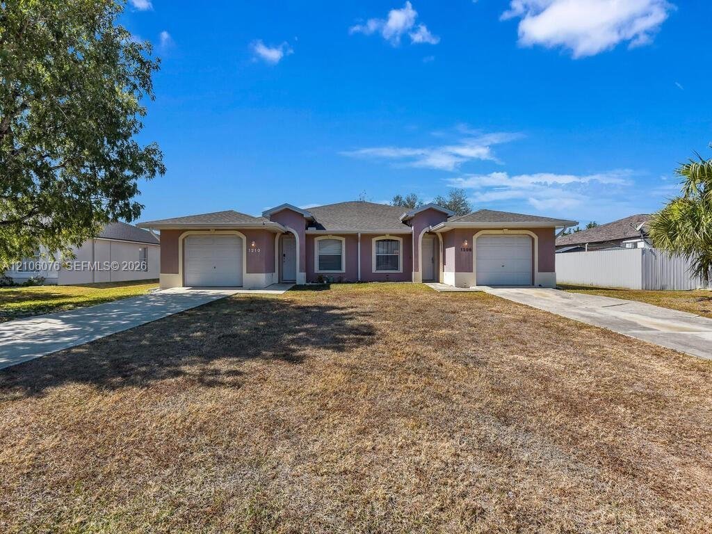 1208/1210 SE 24th Ave, Cape Coral